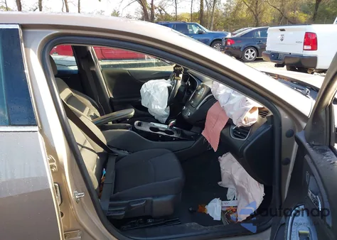 2023 Chevrolet Malibu Fwd 1Lt из США, поврежденный, VIN 1G1ZD5ST3PF188822